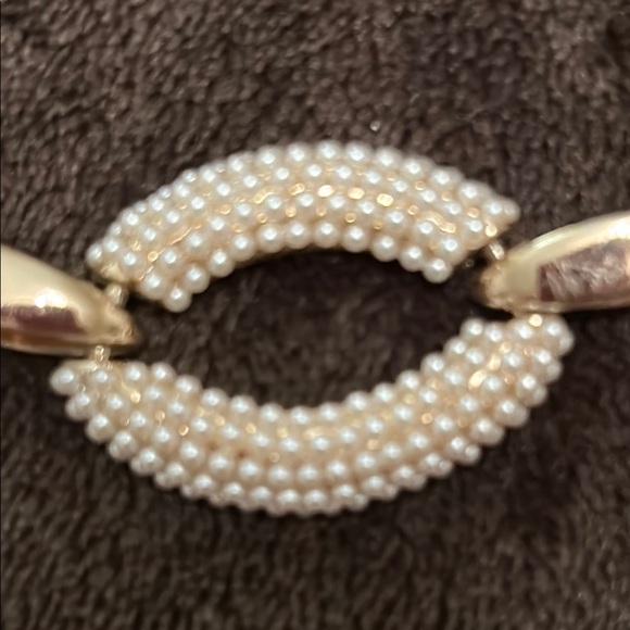 Anne Klein Gold Infinity Necklace with Mini Pearls & Polished Links - Picture 4 of 7